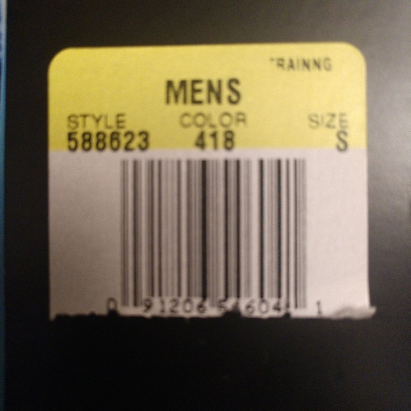 NWT Mike men's dri fit shirt - Picture 2 of 2